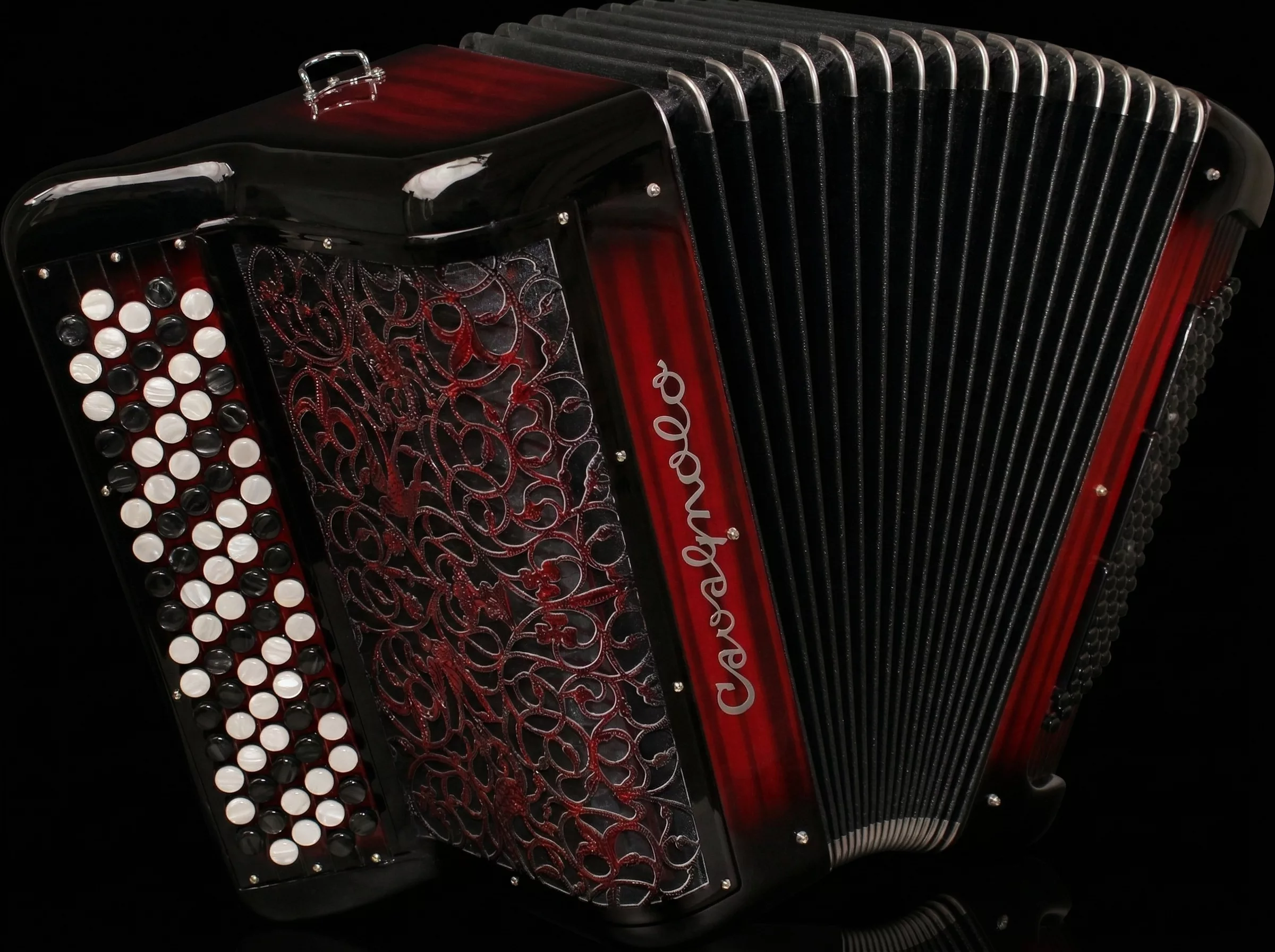 Accordéon Cavagnolo acoustique. Modèle Compact 10. Finition bois bleu. Double boite de résonance.